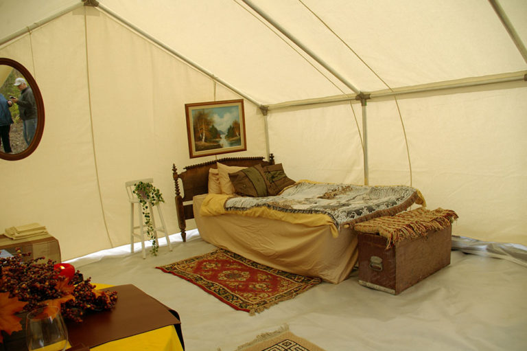 internal frame glamping tent - Tenting in Luxury